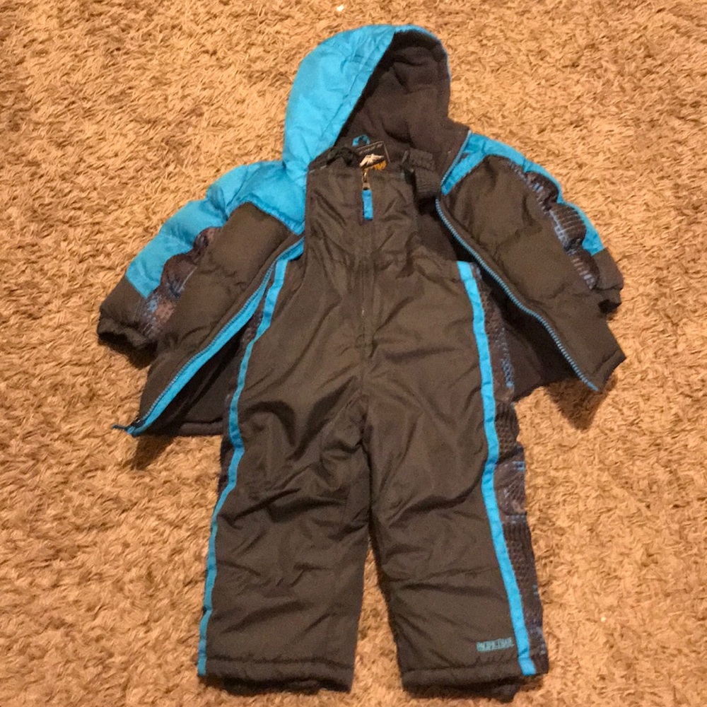 Coat and overalls 24m/2t